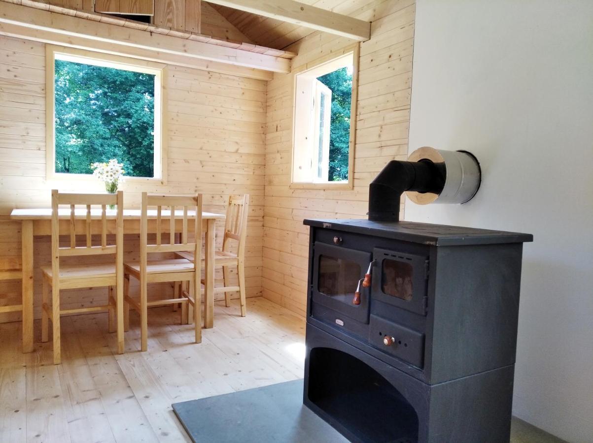 Celorocni Glamping V Pohodlnem Domecku Βίλα Výprachtice Εξωτερικό φωτογραφία