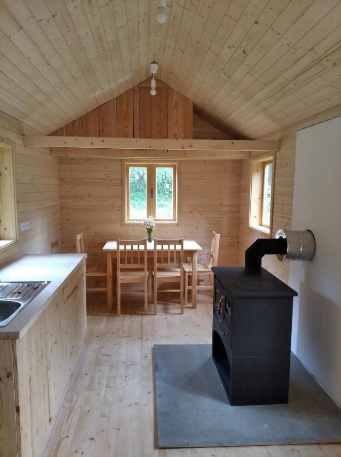 Celorocni Glamping V Pohodlnem Domecku Βίλα Výprachtice Εξωτερικό φωτογραφία